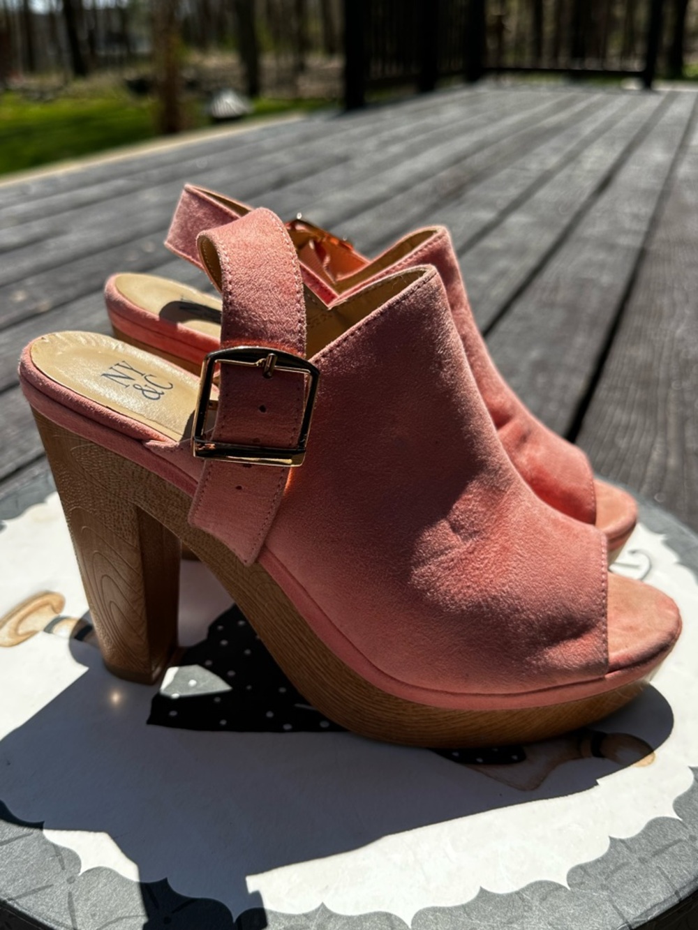 New York & Company “Libbys”Dusty Pink Suede Peep-Toe Slingback Heels